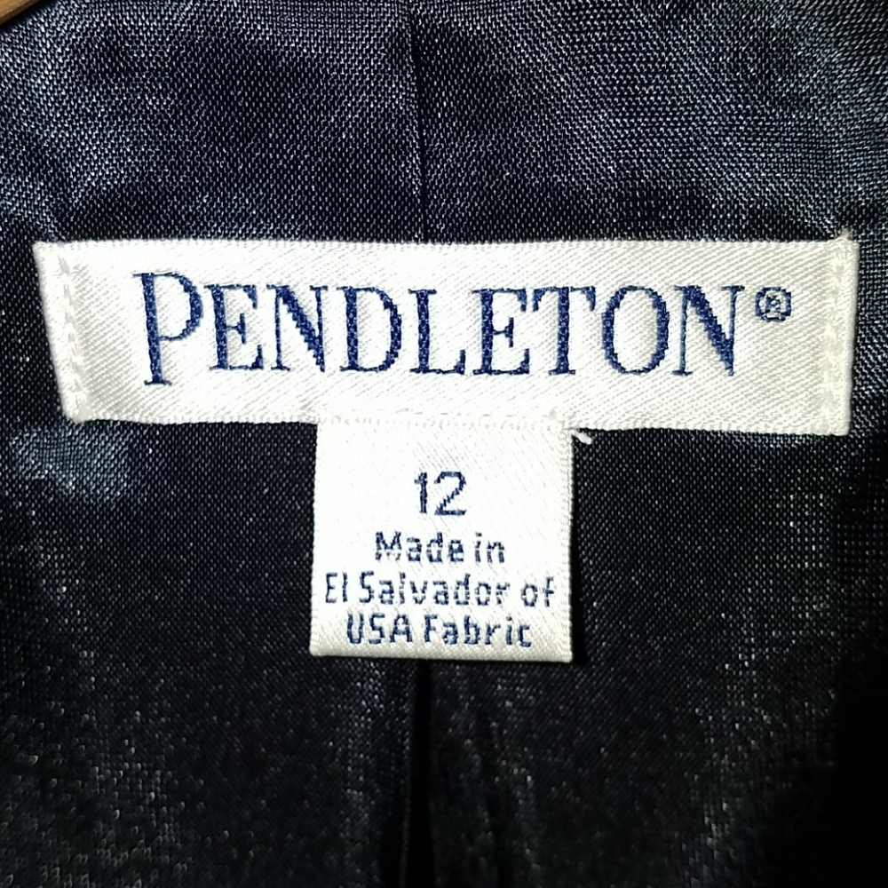 Pendleton Navy Blazer - image 3